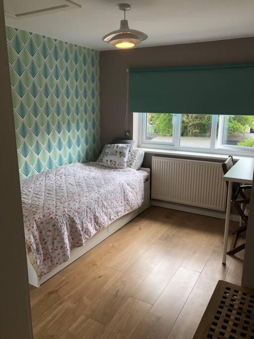 Feriehus Entire Three Bed House With Garden *